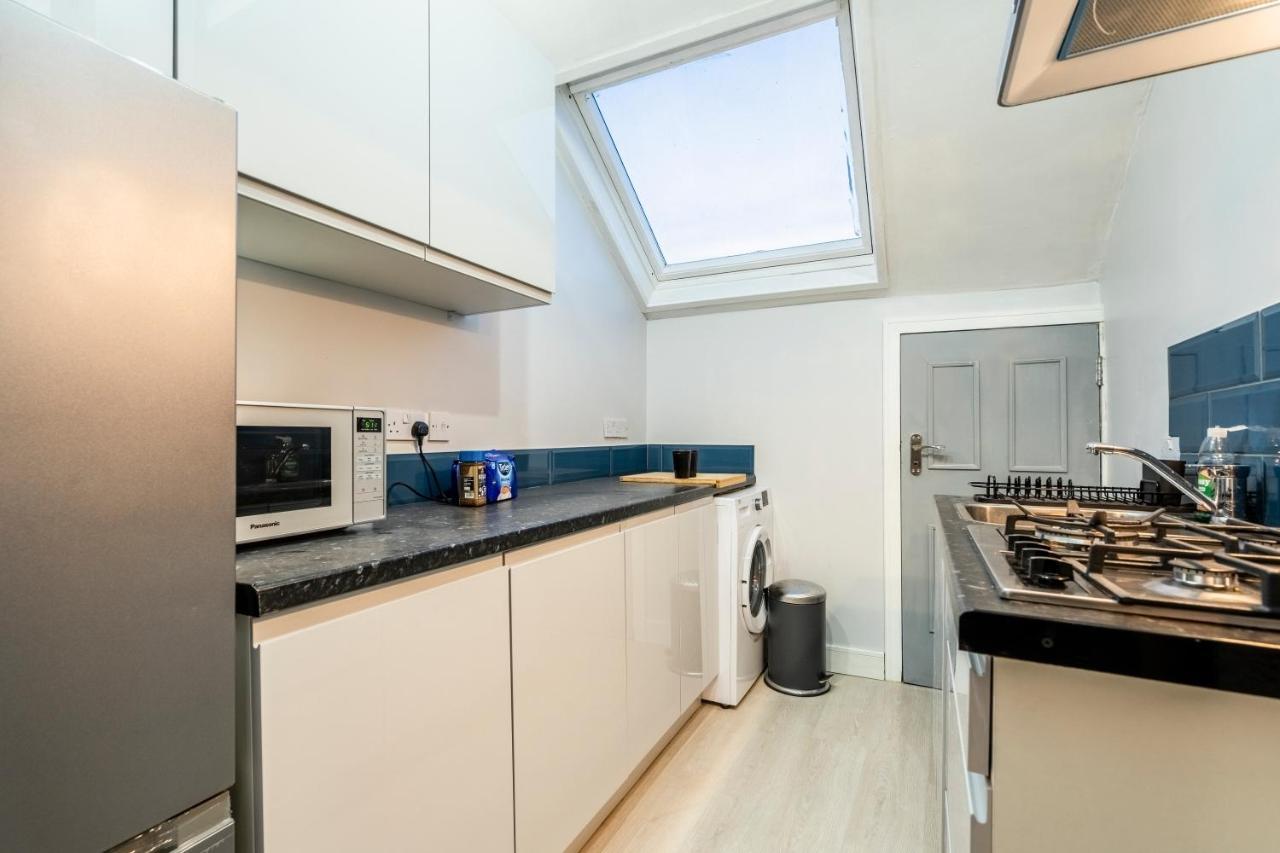 Deluxe 2-Bedroom Flat With Free Parking Birmingham Exterior foto