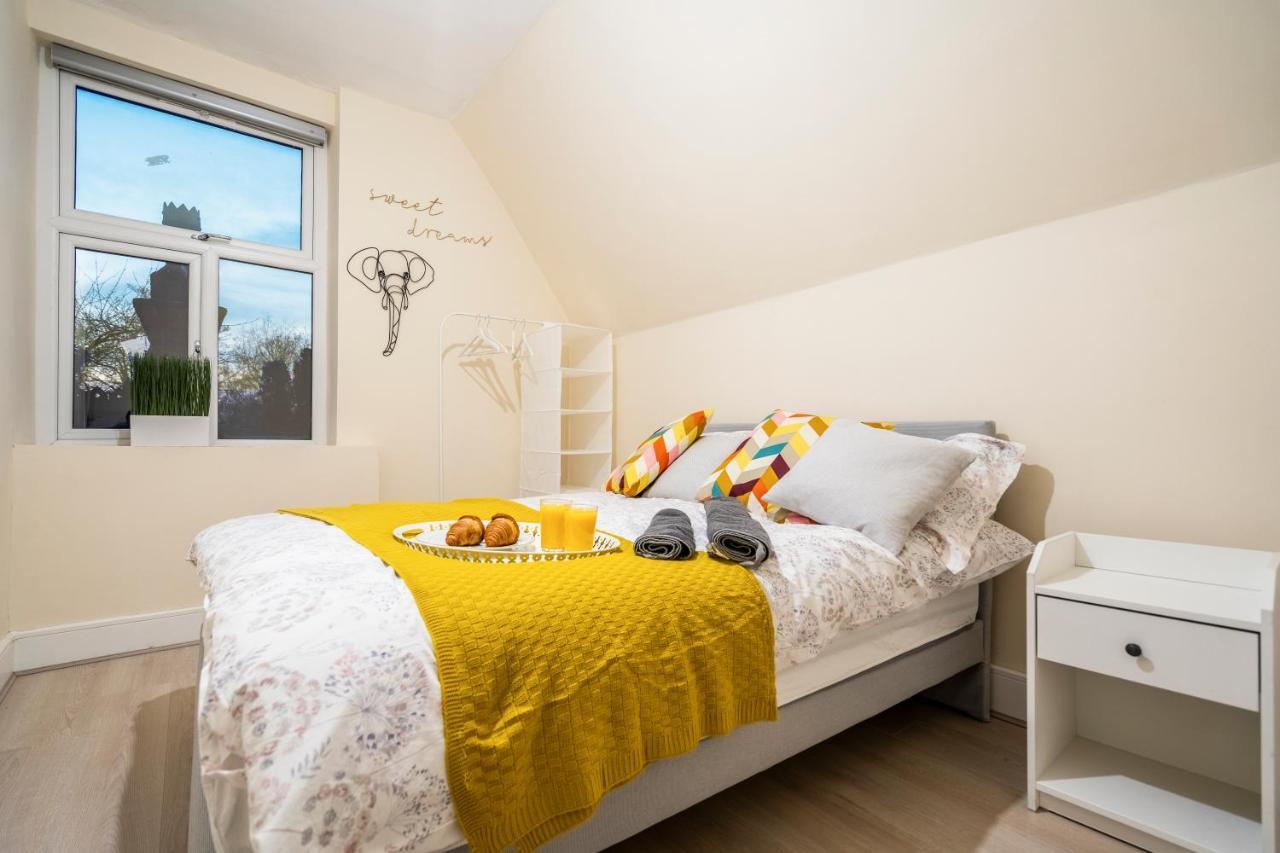 Deluxe 2-Bedroom Flat With Free Parking Birmingham Exterior foto